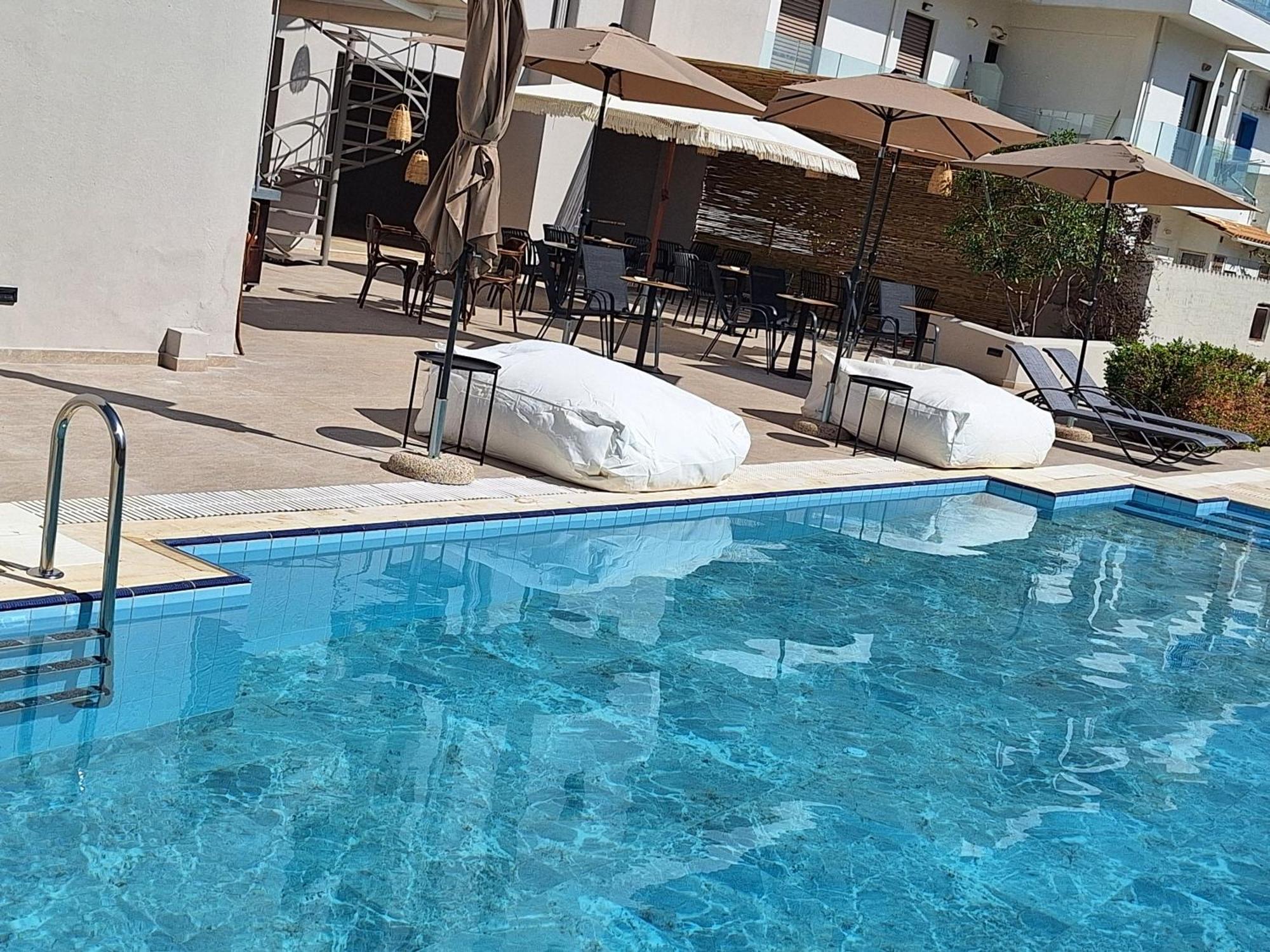 Soho Blue City Hotel Limenas Chersonisou Exterior foto