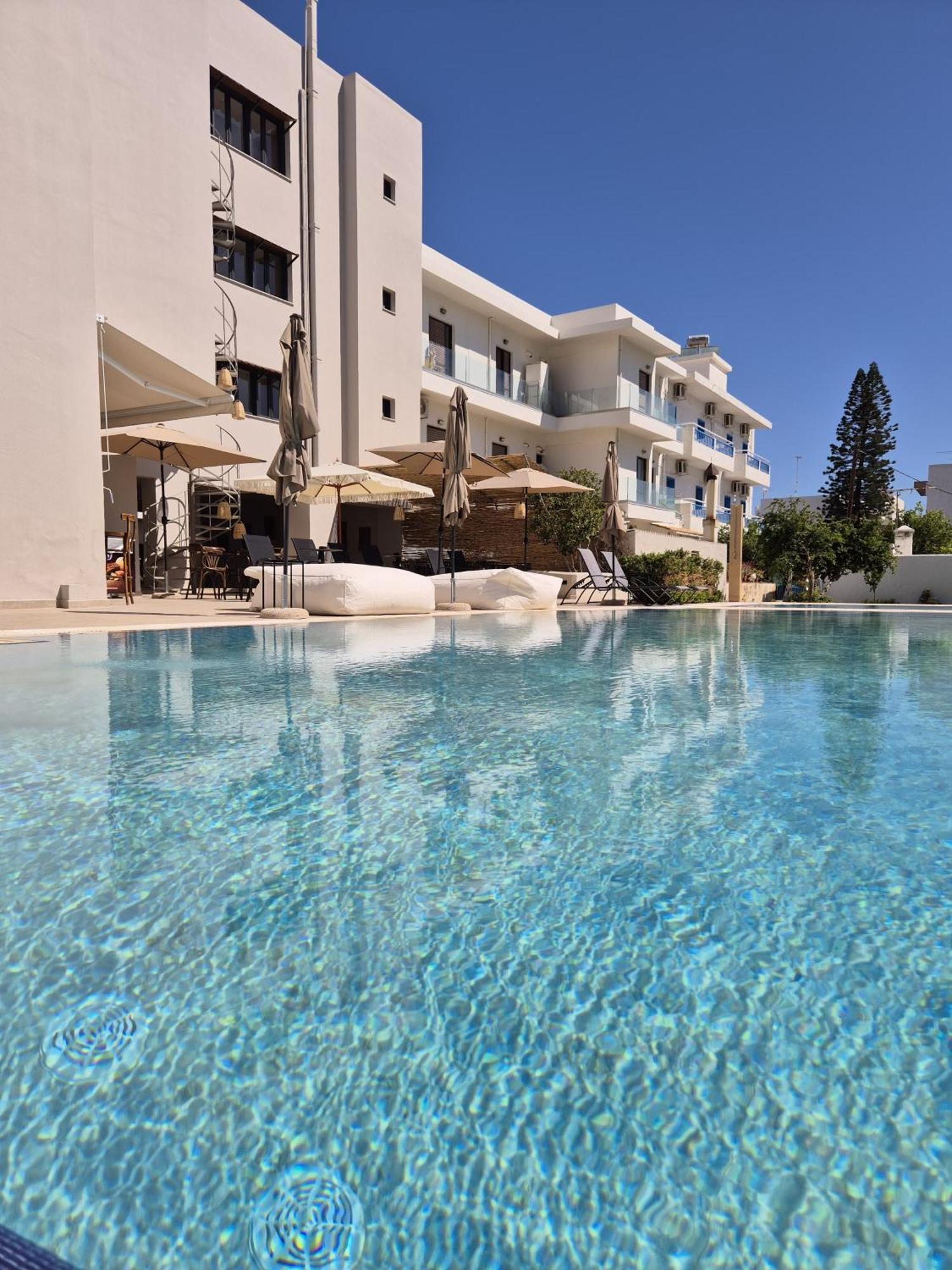 Soho Blue City Hotel Limenas Chersonisou Exterior foto